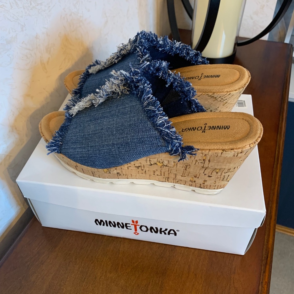 Minne Tonka Blue Denim Wedge Sandal, Size 11 - Picture 6 of 9